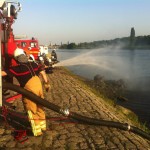 Grundübung Brandbekämpfung im Sommer